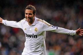 乐鱼全站-新西兰击球火力凶猛，稳居积分榜前列，新西兰球队